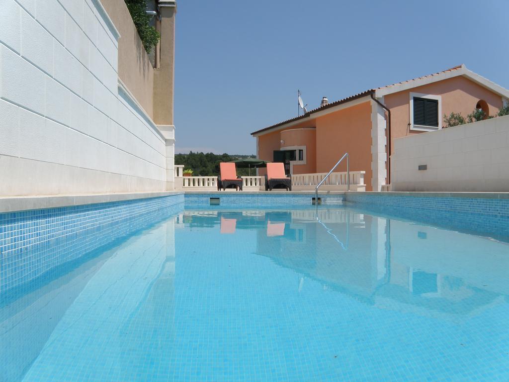 Villa Marica Примоштен Экстерьер фото